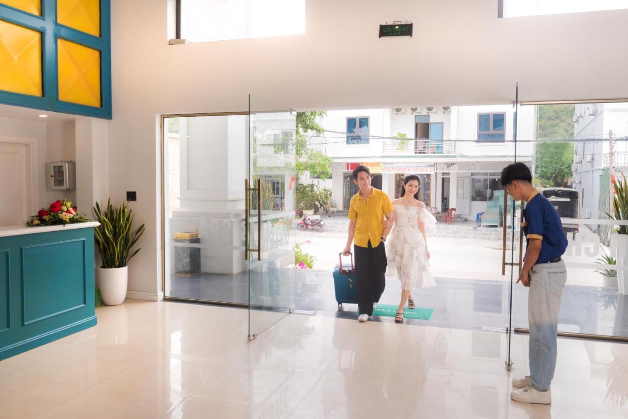 Minh Chau Pearl Hotel & Spa - Quan Lan Island クアンニン エクステリア 写真